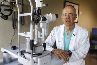 Manuel Franco Benito, jede fe Oftalmología del Hospital de León.
