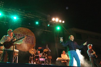 CONCIERTO DE FÓRMULA V EN LA BAÑEZA CON MOTIVO DE LA CELBRACIÓN DE LAS FIESTAS DE NUESTRA SEÑORA DE LA ASUNCIÓN