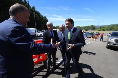 Llegada del consejero de la Junta.