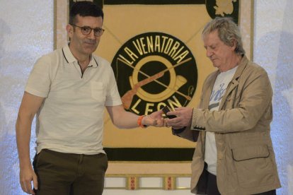 Fernando Fernández, premio en artes marciales.