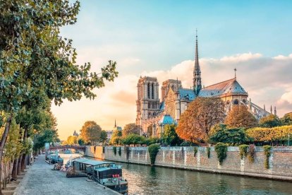 En ‘The Man’, la artista menciona St Tropez en la costa azul. CIVITATIS