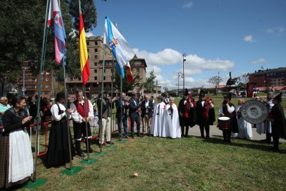 Más de 400 gaiteros y gaiteras se concentraron en Ponferrada.