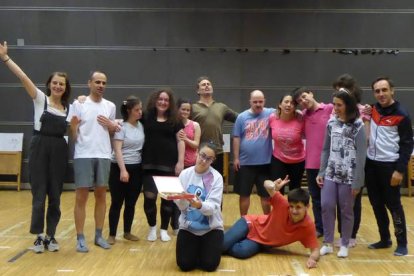 Taller de danza inclusiva Ángel Zotes e Isabel Álvarez.