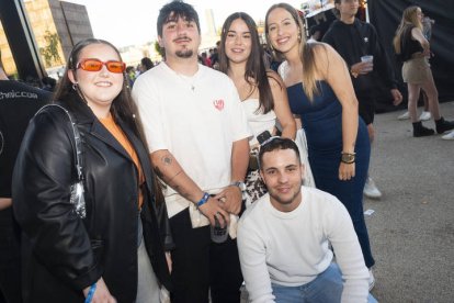 Ana Mena fue el principal reclamo de un festival que reunió a 17.000 almas en León con una propuesta fiestera de música actual