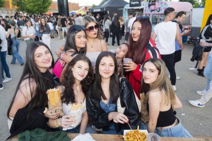 Ana Mena fue el principal reclamo de un festival que reunió a 17.000 almas en León con una propuesta fiestera de música actual