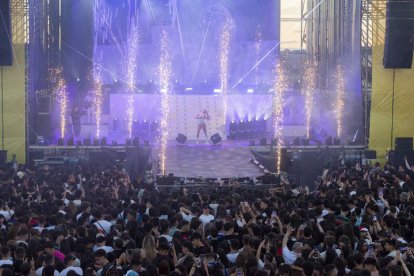 Ana Mena fue el principal reclamo de un festival que reunió a 17.000 almas en León con una propuesta fiestera de música actual