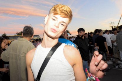 Ana Mena fue el principal reclamo de un festival que reunió a 17.000 almas en León con una propuesta fiestera de música actual