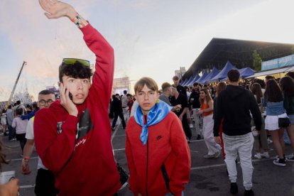 Ana Mena fue el principal reclamo de un festival que reunió a 17.000 almas en León con una propuesta fiestera de música actual