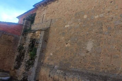 Exterior de la iglesia.  HISPANIA NOSTRA