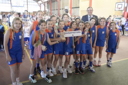 Divina Pastora A, subcampeón.  MARÍA FUENTES