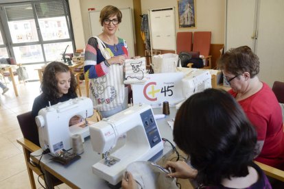 Las máquinas de coser también fueron protagonistas del taller.