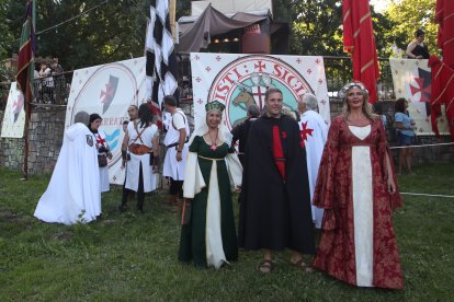 Mercado medieval y cena en la Noche Templaria de Ponferrada.
