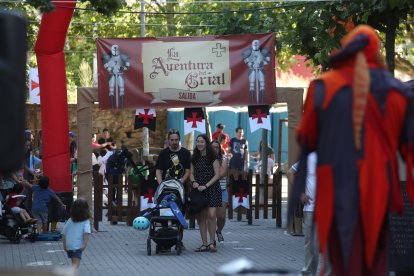 Mercado medieval y cena en la Noche Templaria de Ponferrada.