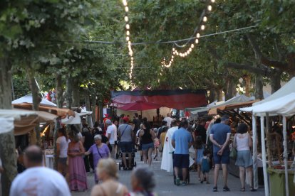 Mercado medieval y cena en la Noche Templaria de Ponferrada.