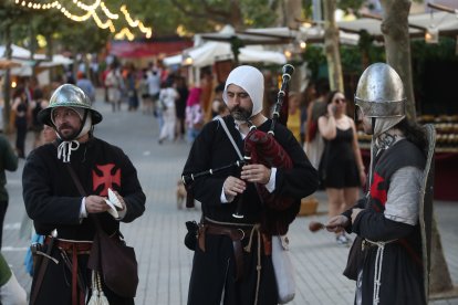 Mercado medieval y cena en la Noche Templaria de Ponferrada.