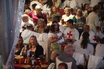 Mercado medieval y cena en la Noche Templaria de Ponferrada.