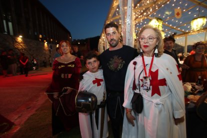 Mercado medieval y cena en la Noche Templaria de Ponferrada.