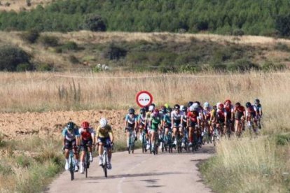 León puso el punto y final a la Copa de España Femenina Cofidis con la presencia de las mejores ciclistas nacionales por las calles de la ciudad y alrededores. MARÍA FUENTES / RFEC