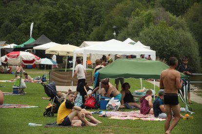 La música del Fiestizaje pone el contrapunto al silencio de Las Edades del Hombre en Villafranca