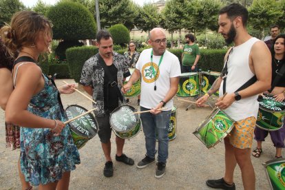 La música del Fiestizaje pone el contrapunto al silencio de Las Edades del Hombre en Villafranca
