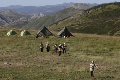 La sexta edición de «Aventura trashumante entre lobos y mastines».