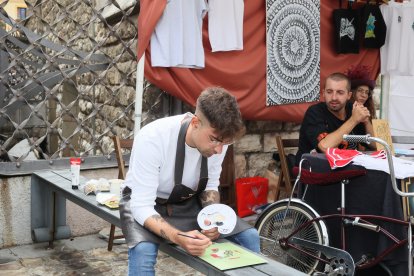 Talleres de califrafía en Botines.