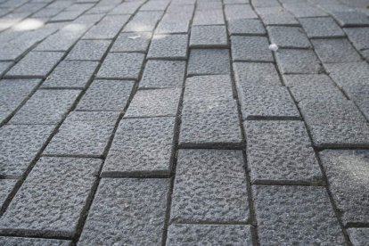 Detalle de cómo están los adoquines.