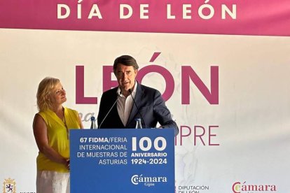Foto de familia de los participantes en la muestra asturiana este fin de semana. DL