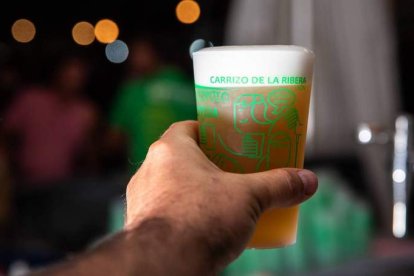 La Feria Lúpulo Al Vaso se desarrolla desde hoy viernes hasta el domingo. DL