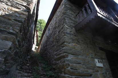 Palacios de Compludo, restaurado.
