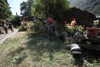 Figuras de animales adornan Palacios.