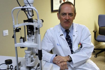 Manuel Franco Benito, jefe de Oftalmología del Hospital de León. 