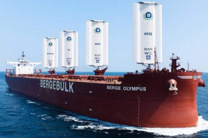 Momento de las pruebas del carguero.  cargill