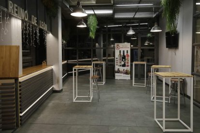 La zona vip del estadio para invitados y patrocinadores. FERNANDO OTERO