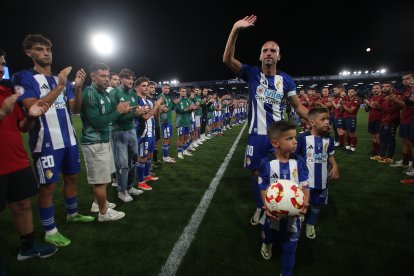Imagen del partido homenaje al jugador blanquiazul.