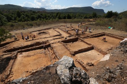 Excavaciones emprendidas por la Junta de Castilla y León y la Fundación Las Médulas en el año 2017, previas a la recuperación de las ruinas de la domus.