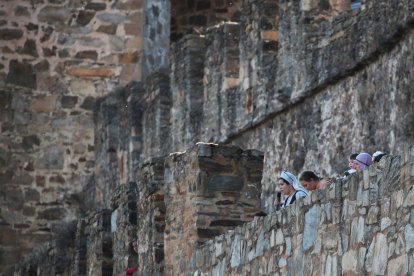 Las mejores fotos de la recreación del asalto irmandiño al Castillo de Ponferrada.