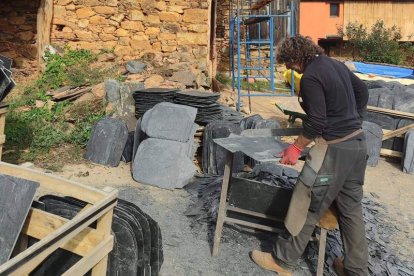 Las losas quedan irregulares. GAITERO