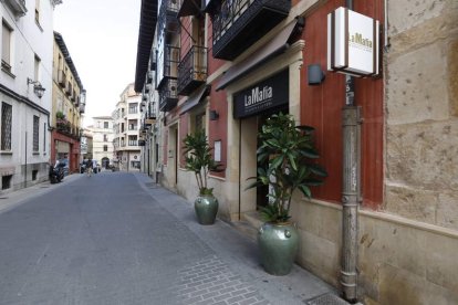 Exterior del restaurante La Mafia Se Sienta a la Mesa.