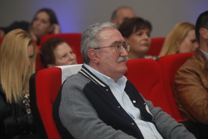 La temporada de Lucha Leonesa reconoció a los más destacados del deporte del cinto y la maña.