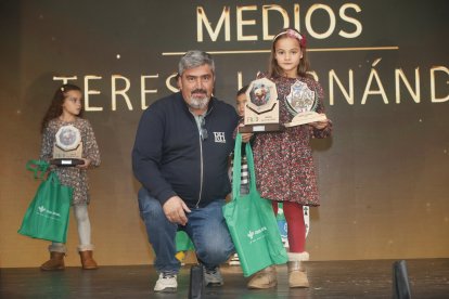 La temporada de Lucha Leonesa reconoció a los más destacados del deporte del cinto y la maña.