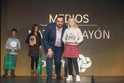 La temporada de Lucha Leonesa reconoció a los más destacados del deporte del cinto y la maña.