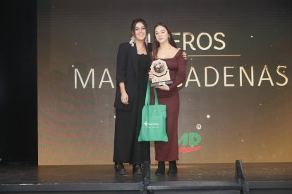 La temporada de Lucha Leonesa reconoció a los más destacados del deporte del cinto y la maña.