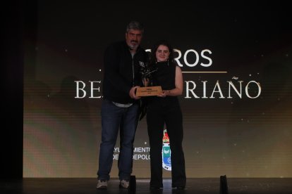 La temporada de Lucha Leonesa reconoció a los más destacados del deporte del cinto y la maña.