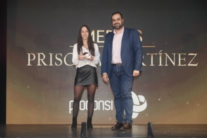 La temporada de Lucha Leonesa reconoció a los más destacados del deporte del cinto y la maña.