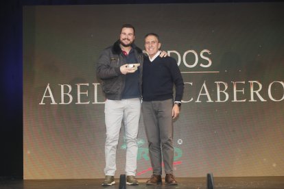La temporada de Lucha Leonesa reconoció a los más destacados del deporte del cinto y la maña.