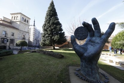 El parque del Cid se reabrió este viernes tras casi cinco meses de obras.