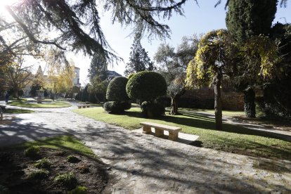 El parque del Cid se reabrió este viernes tras casi cinco meses de obras.