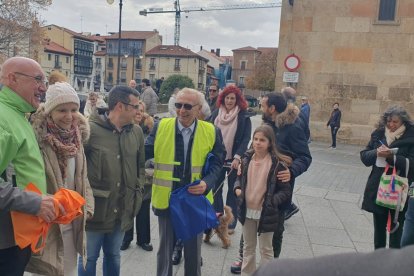 Moteros Solidarios homenajean a Lucía, una niña con cáncer.