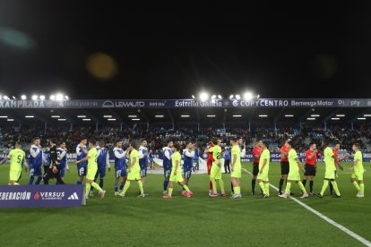 Las fotos de la victoria de la Deportiva contra el Amorebieta.